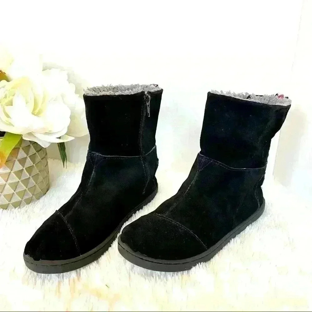 TOMS Girls Nepal Suede Sherpa‎ Lined ZIp Booties
